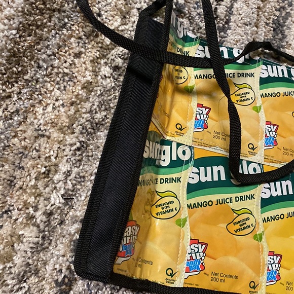 Sun Glo Mango Juice Bag - Picture 8 of 9